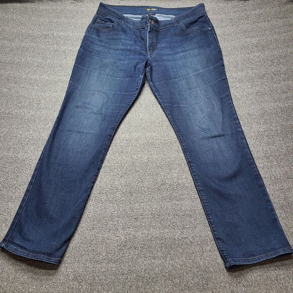 Lee Jeans Womens 18W Straight Leg Flex Motion Plus Size Mid Rise Denim Pants - Picture 1 of 9